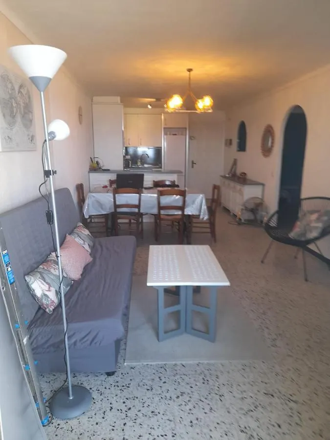 Apartamento Vista Mar Sylvia 5 Apartment Empuriabrava